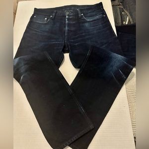 100% COTTON
RAW SELV
WOVEN by KUROKI MILLS
In OKAYAMA, JAPAN
size 33 MADE IN USA